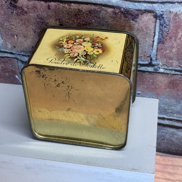 Vintage 1940’s Lander Poudre De Toilette Powder Tin Empty Courting Scene Floral - Picture 10 of 10